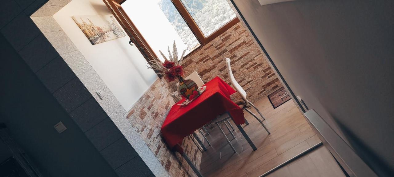Apartments Peranovic Котор Экстерьер фото