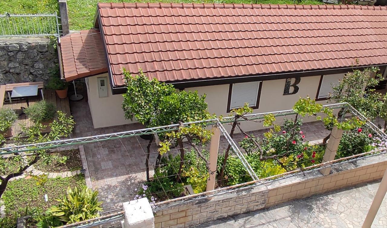 Apartments Peranovic Котор Экстерьер фото